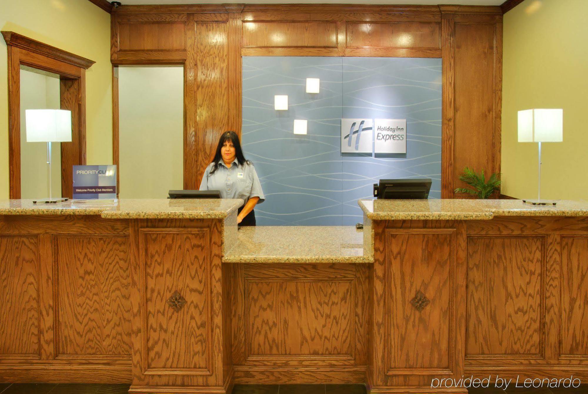 Holiday Inn Express Hotel Galveston West-Seawall, An Ihg Hotel Інтер'єр фото